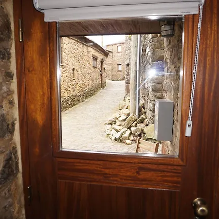 Casa De Gondramaz - Galeria Com Vista Serra Dağ evi Miranda do Corvo