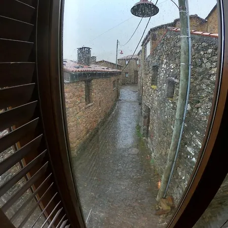 Dağ evi Casa De Gondramaz - Galeria Com Vista Serra Miranda do Corvo